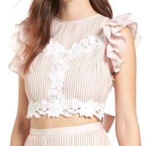 Pink Floral embroidered tasteful crop blouse